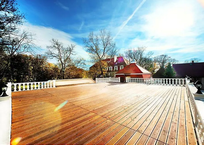 Palac Szálloda Brzezina